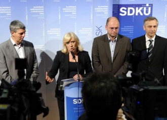 Lídři rodící se slovenské vládní čtyřkoalice v čele s Radičovou.
