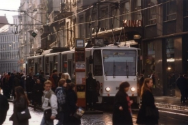 V dopravních špičkách se provoz sníží zhruba o desetinu.