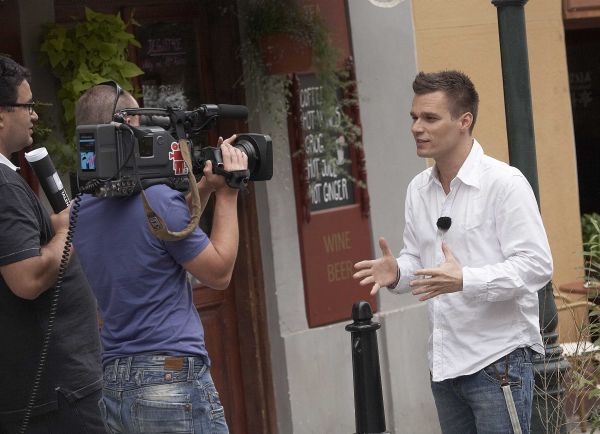 Leoš Mareš nebude na moderování Talentmanie sám.