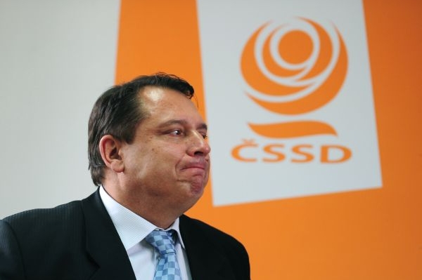 Paroubek na svém blogu píše o svém zklamání z přístupu části členů.