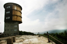 Rozhledny lákají (ilustrační foto z vrchu Čerchov).