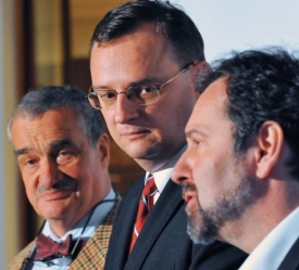 Karel Schwarzenberg, Petr Nečas a Radek John.