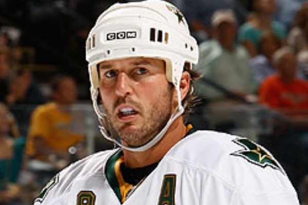 Mike Modano opouští Dallas Stars.