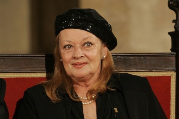 Zdravotní stav slavné herečky se zhoršuje.