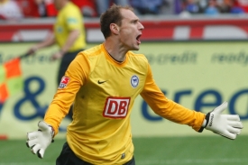 Fotbalový brankář Jaroslav Drobný.