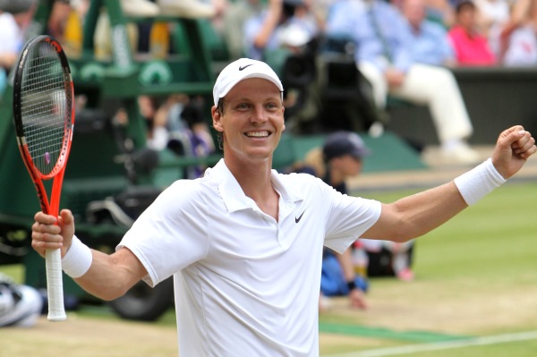 Tomáš Berdych je ve finále Wimbledonu.
