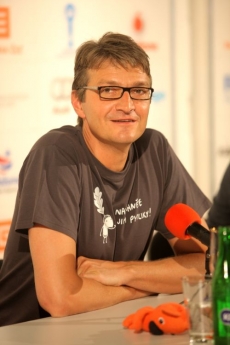 Režisér Jan Svěrák na tiskové konferenci v Karlových Varech.
