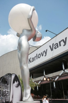 3 sezony v pekle se v Karlových Varech těší velkému zájmu.