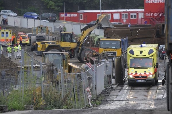 Tunel Blanka se potýká s problémy. Tunel Blanka se potýká s problémy.