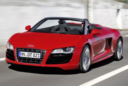 Novinka Audi R8 Spyder se představila v Karlových Varech.