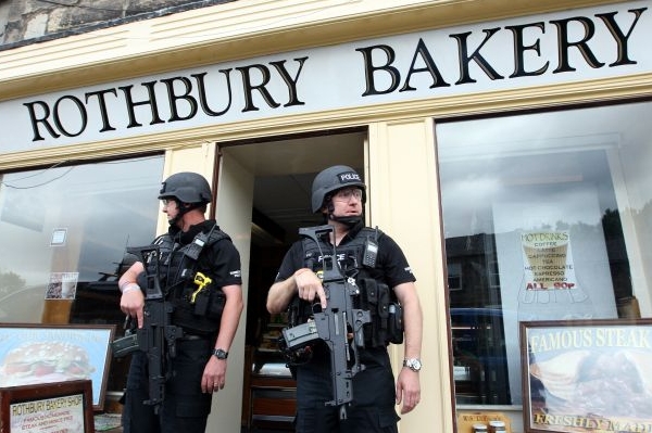 Britská policie hledá  Raoula Moata.