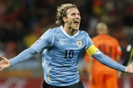 Diego Forlán.