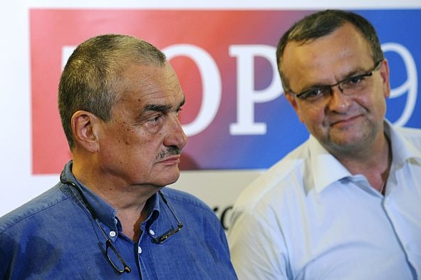Karel Schwarzenberg (vlevo) a Miroslav Kalousek.