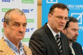 Lídři stran podepíšou smlouvu večer v Hrzánském paláci.