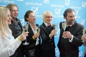 S vítězstvím Věcí veřejných se Huml dostal do funkce poslance.
