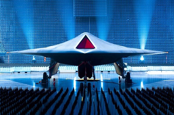 Prototyp nového britského bojového bezpilotního letounu Taranis.