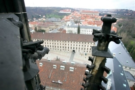 Z katedrály sv. Víta je zajímavý pohled (ilustační foto).