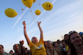 Balonky humanitární organizace Světlo pro svět.