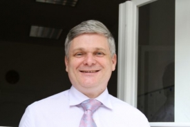 Vlastimil Tlustý zřejmě přesune své působiště na Slovensko.