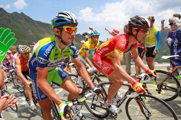 Roman Kreuziger (vlevo) je na Tour mezi elitní desítkou.