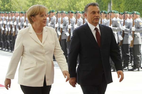 Maďarský premiér Viktor Orbán s německou kancléřkou Angelou Merkelovou