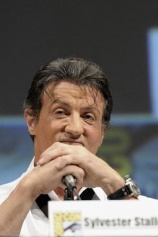 K novému filmu přizval Stallone i své kolegy.