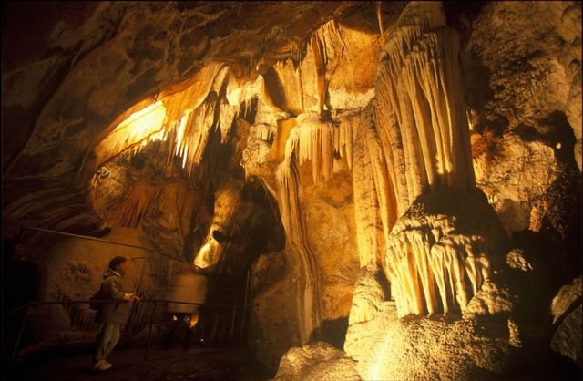 Jeskyně Jenolan Caves.