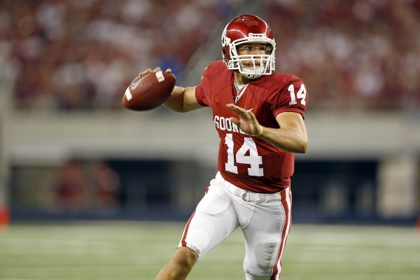 Sam Bradford ještě v dresu univerzitního týmu Oklahoma Sooners.