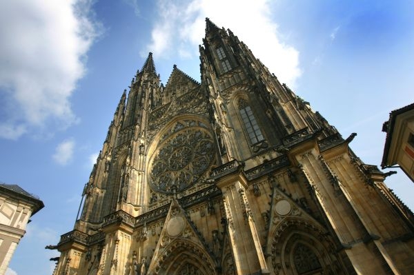 Turisté musí v katedrále sv. Víta platit vstupné, věřící ne. 