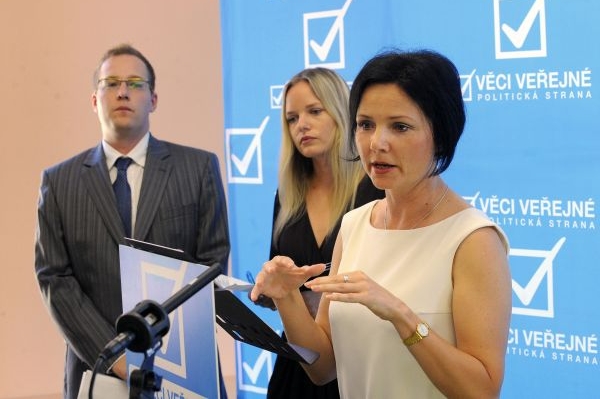 David Švarc, Kateřina Klasnová a Markéta Reedová z VV (zleva).
