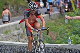Lance Armstrong.
