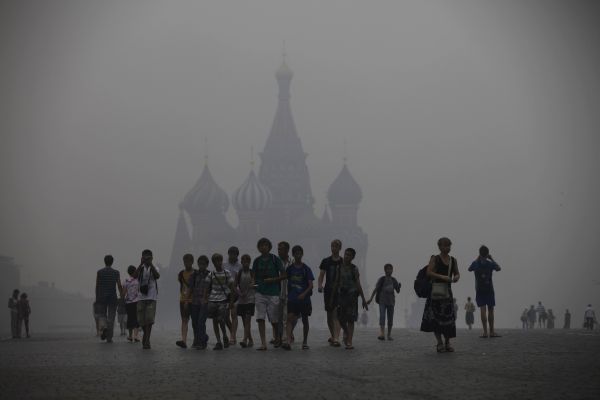 Rusko stále hoří,  Moskva zůstává v zajetí smogu.