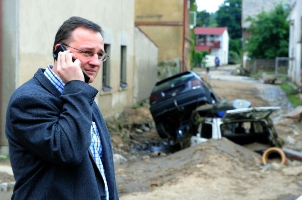Premiér Nečas po návštěvě severu Čech přislíbil finanční pomoc.