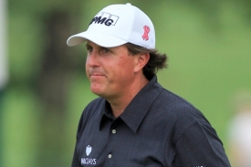 Phil Mickelson nedokázal využít další velkou šanci.