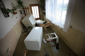 Udělejte průvan, zapněte vysoušeče, použijte savo, radí ministerstvo.