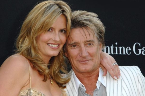 Rod Stewart s manželkou Penny Lancasterovou.