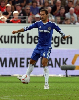 Ricardo Carvalho už v dresu Chelsea hrát nebude.