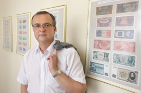 Paradoxně Miroslav Kalousek je nejdůvěryhodnějším členem vlády.