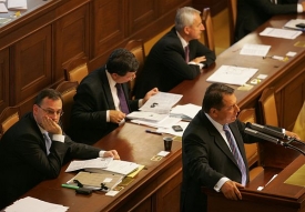 Jiří Paroubek: Zůstanu poslancem, vážím si hlasů voličů.