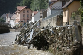 Humanitární organizace vybraly o desítky milionů méně než v minulosti.