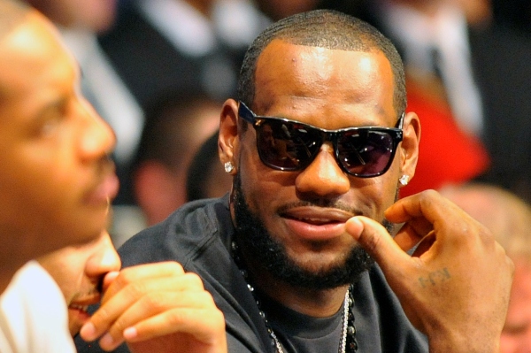 LeBron James si po přestupu do Miami užívá léto.