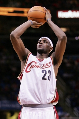 LeBron James a dres Clevelandu. To už nikdy nepůjde dohromady.