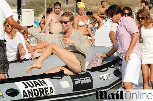 Modelka Eva Herzigová s přítelem Gregoriem Marsiajem. 