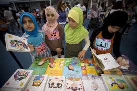 Mnozí Libanonci dnes ani neodříkají arabskou abecedu.