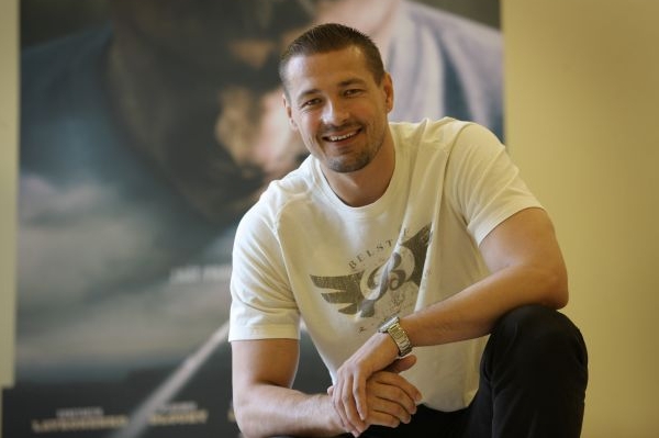 Petr Jákl film inspirovaný osobou Kajínka režíroval. 