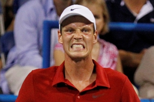 Tomáši Berdychovi se zatím po Wimbledonu nedaří.