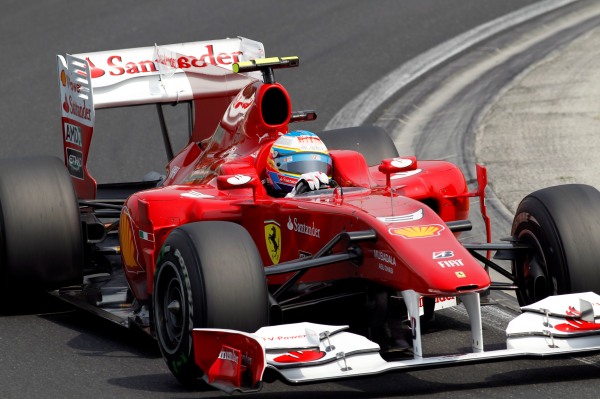 Mosley má jasno. Ferrari musí přijít o body kvůli týmové režii.