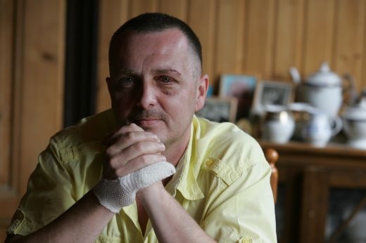Po bitce s Romy Zbyněk Hegner skoro nevidí, je v neschopnosti.