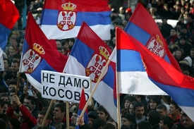 Demonstrace proti nezávislosti Kosova (2008).