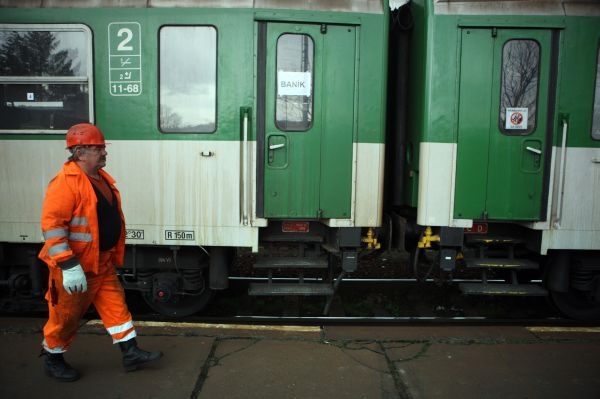 Stavaři na železnici ušetří téměř půl miliardy korun.